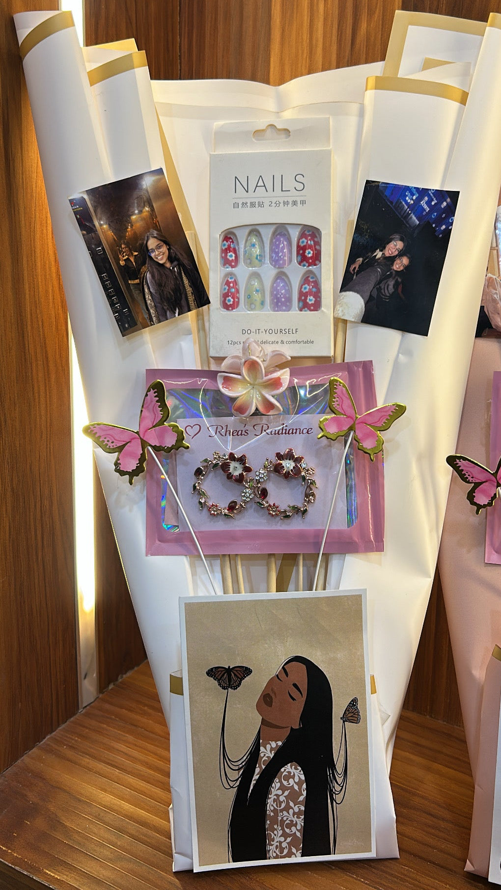 Radiant Muse Show Your Love Bouquet