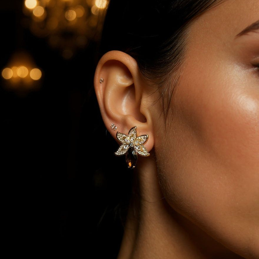 Starlit night blooms