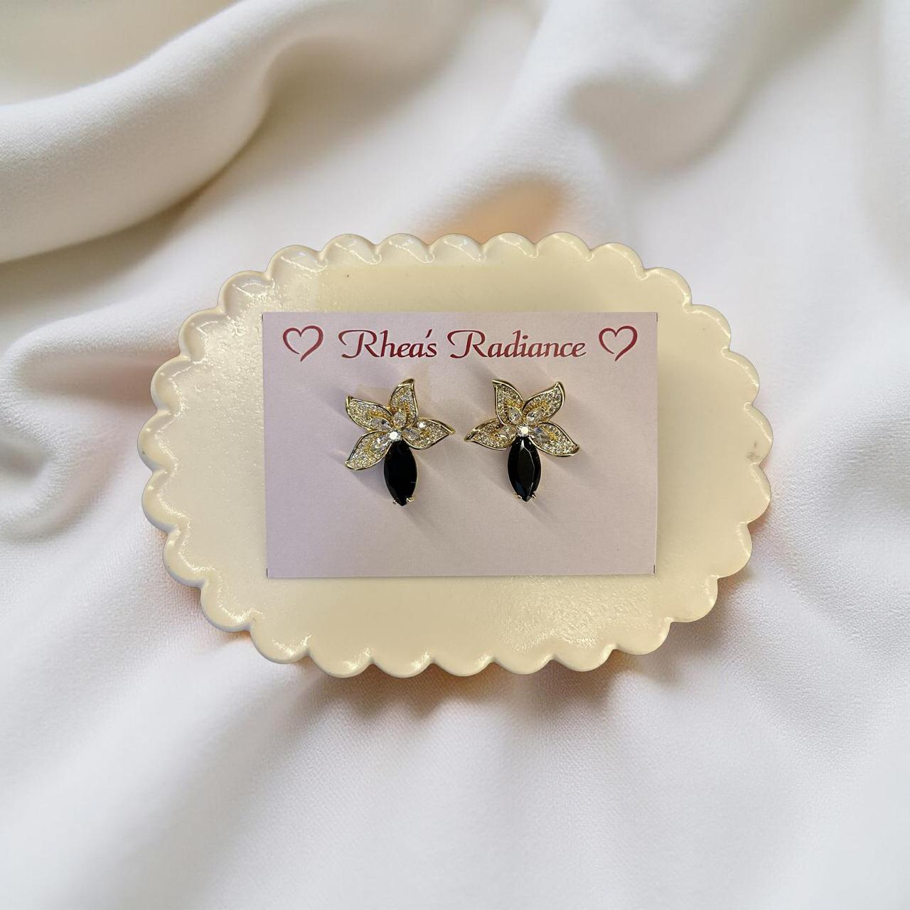 Starlit night blooms