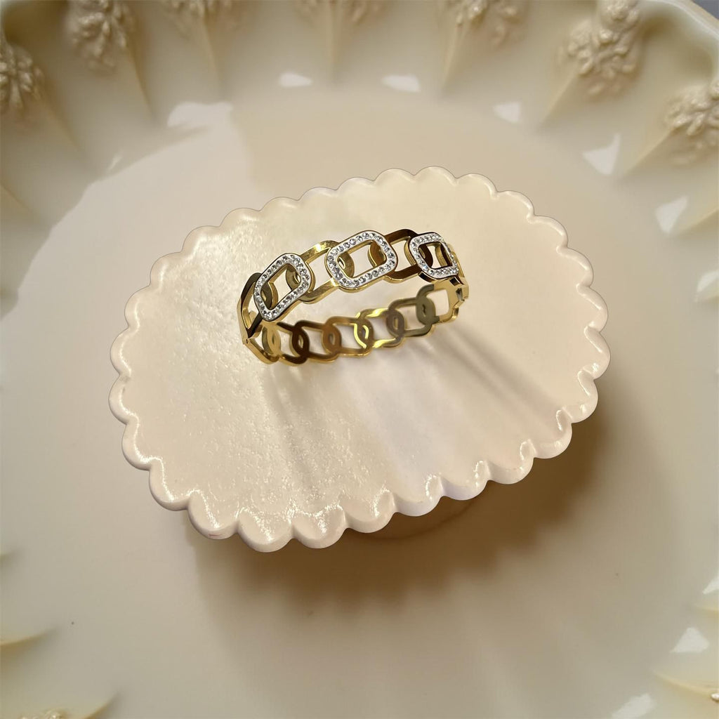 Zig Zag Statement Cuff